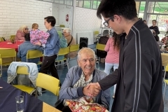 Almuerzo-Centro-padre-Damian-en-colegio-SSCC-Providencia-fundacion-Sagrados-Corazones50