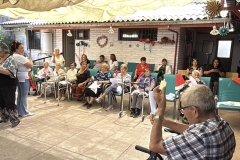 Celebracion-con-las-familias-centro-abierto-padre-damian-fundacion-Sagrados-Corazones109